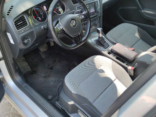 Volkswagen Golf foto 4