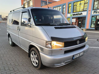 Volkswagen Transporter foto 3