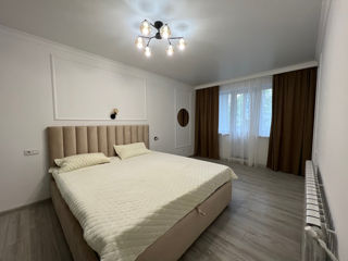 Apartament cu 2 camere, 50 m², Botanica, Chișinău foto 2