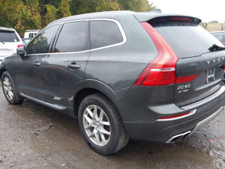 Volvo XC60 foto 2