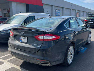 Ford Fusion foto 4