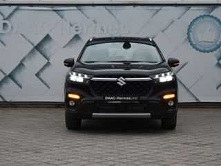 Suzuki S-Cross foto 2