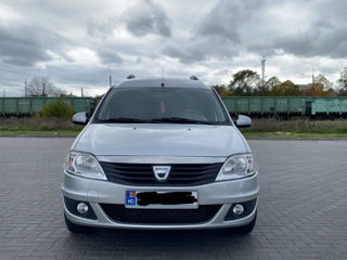 Dacia Logan foto 10