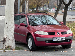 Renault Megane foto 2