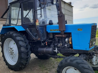 Se vinde tractor Белорус МТЗ 82.1 12000 €, КПИ-24 45000 lei.