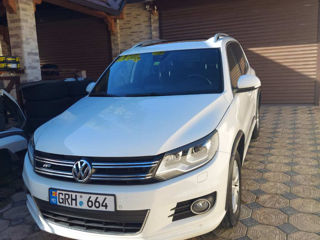 Volkswagen Tiguan foto 1