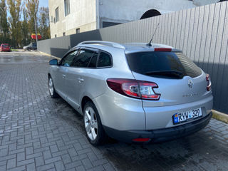 Renault Megane foto 2