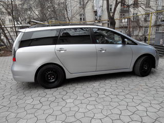 Mitsubishi Grandis foto 4