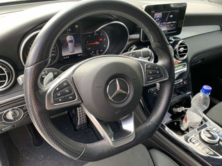 Mercedes GLC foto 9