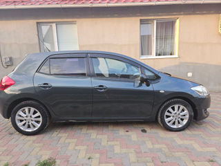 Toyota Auris foto 4