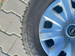 Anvelope + discuri 195/65 R15 2000lei/buc. foto 3