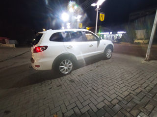 Hyundai Santa FE foto 8