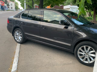 Skoda Superb фото 3