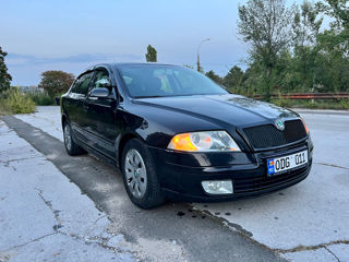 Skoda Octavia foto 3