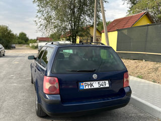 Volkswagen Passat foto 3