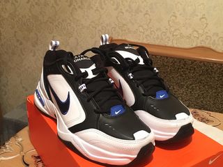 Nike Air Monarch IV foto 1