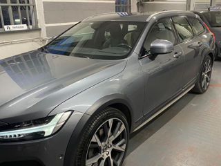 Volvo V90 Cross Country