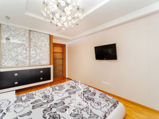 Apartament cu 3 camere, 80 m², Poșta Veche, Chișinău foto 11