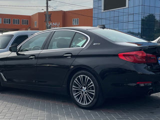 BMW 5 Series foto 9