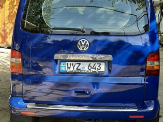 Volkswagen Transporter foto 2