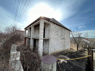 Spre vânzare casă în două nivele, sect. Telecentru. foto 1