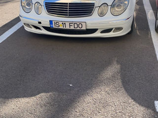 Mercedes E Class foto 3