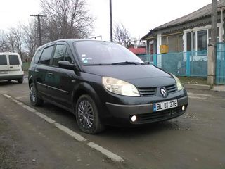 Renault Grand Scenic foto 9