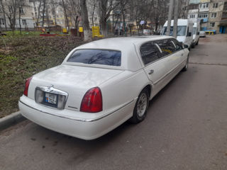 Lincoln Town Car foto 3