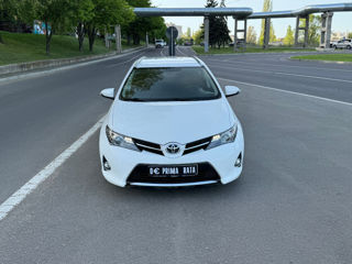 Toyota Auris foto 2