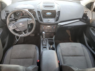 Ford Escape foto 9