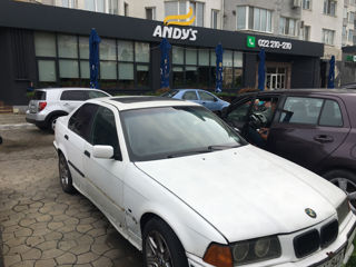 BMW 3 Series foto 4