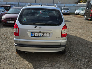 Opel Zafira foto 3