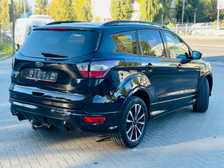 Ford Kuga foto 3