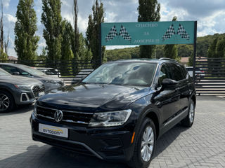 Volkswagen Tiguan foto 1