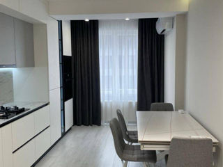 Apartament cu 1 cameră, 58 m², Buiucani, Chișinău foto 3