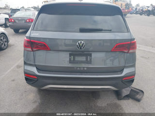 Volkswagen Taos foto 5