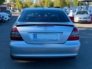 Mercedes E-Class foto 5