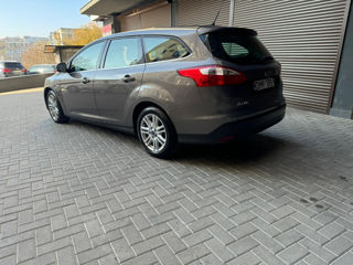 Ford Focus foto 7