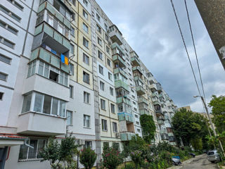 2-х комнатная квартира, 54 м², Буюканы, Кишинёв