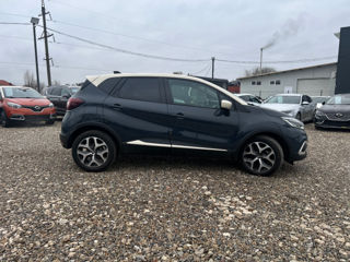 Renault Captur foto 2