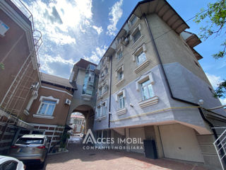 Apartament cu 5 camere sau mai multe, 195 m², Centru, Chișinău foto 19