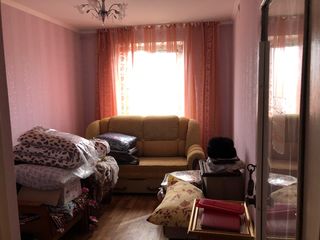 Se vinde apartament cu 4 camere Cahul Centru foto 4