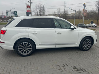 Audi Q7 foto 4