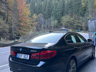 BMW 5 Series foto 3