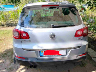 Volkswagen Tiguan foto 2