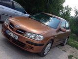 Nissan Almera foto 3