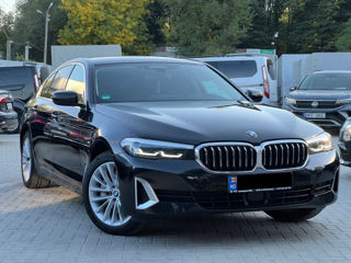 BMW 5 Series foto 4