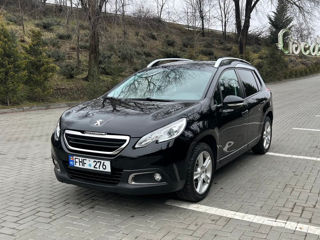 Peugeot 2008 foto 3