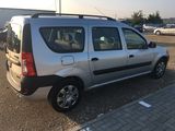 Dacia Logan foto 9