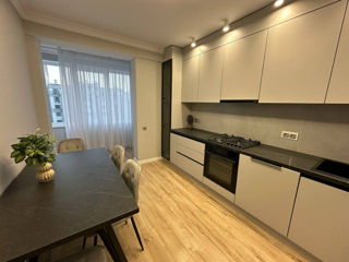 Apartament cu 3 camere, 85 m², Ciocana, Chișinău foto 1